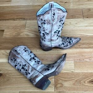 J.B. Dillon Distressed White and Black Cutout Leather Western Boots nwot 9.5